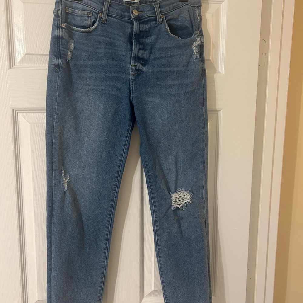 Kensie Blue Distressed Ankle Jeans
